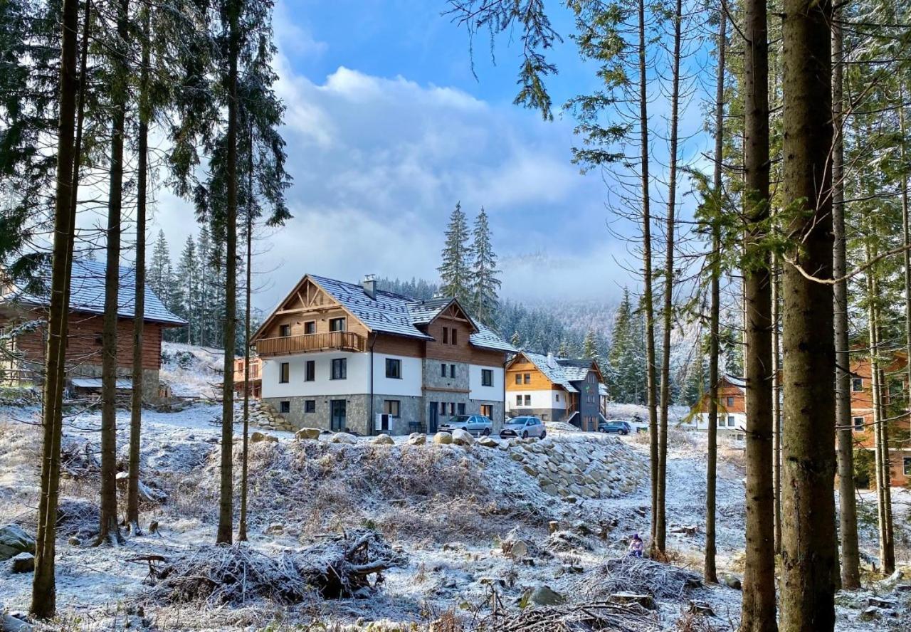 Apartmany Kellov Dom เดมานอฟสกา โดลินา ภายนอก รูปภาพ