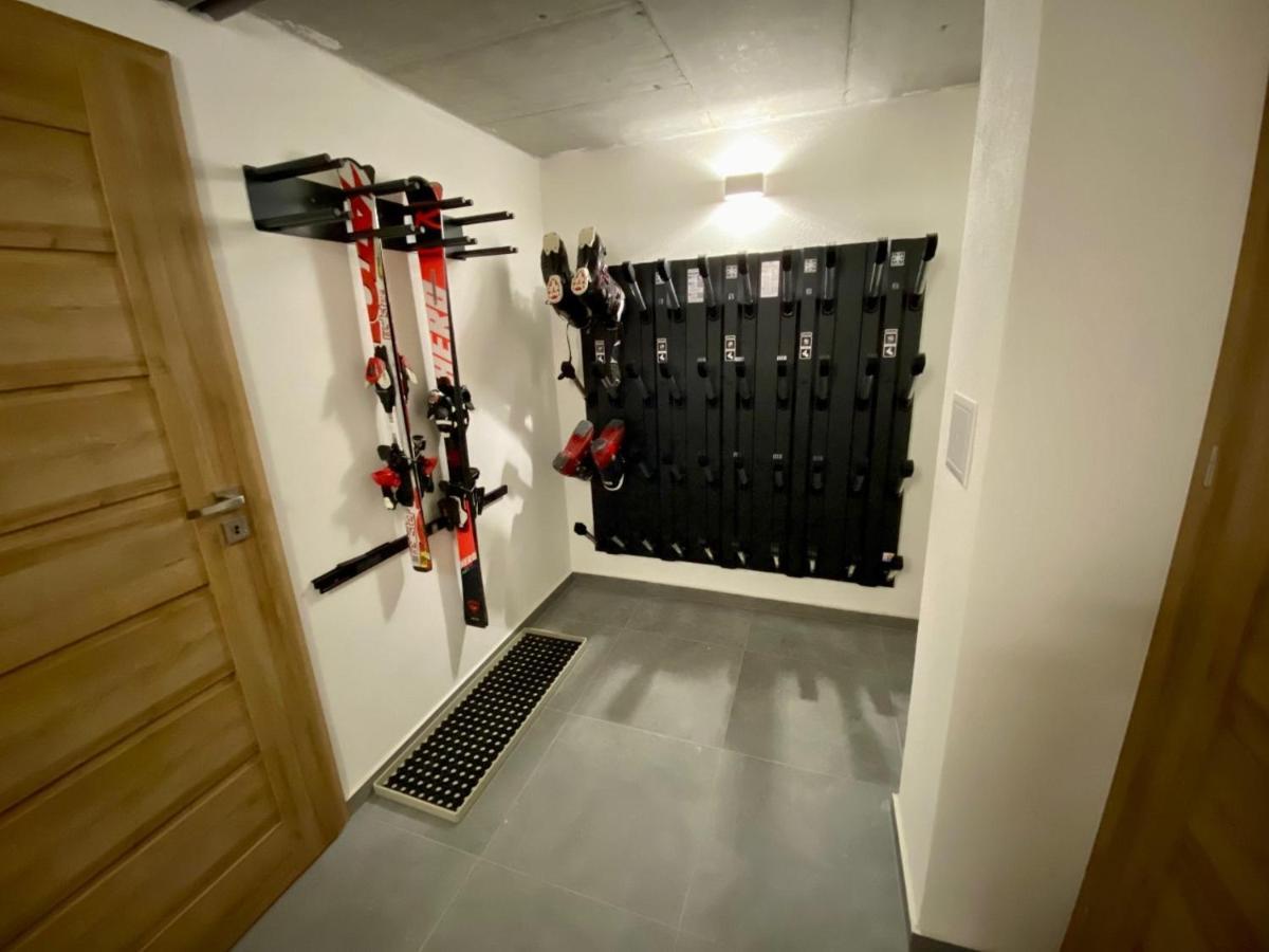 Apartmany Kellov Dom เดมานอฟสกา โดลินา ภายนอก รูปภาพ