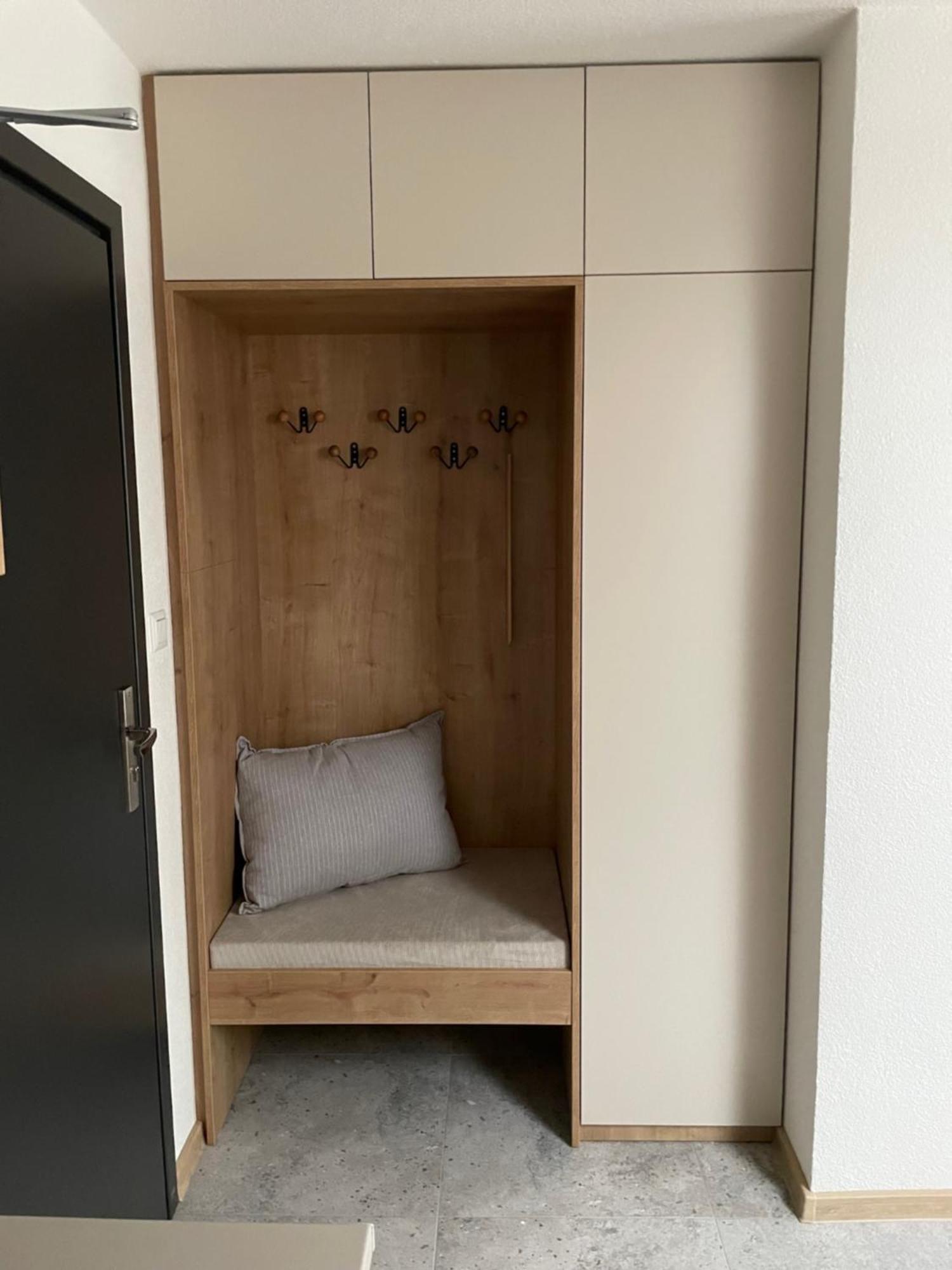 Apartmany Kellov Dom เดมานอฟสกา โดลินา ภายนอก รูปภาพ