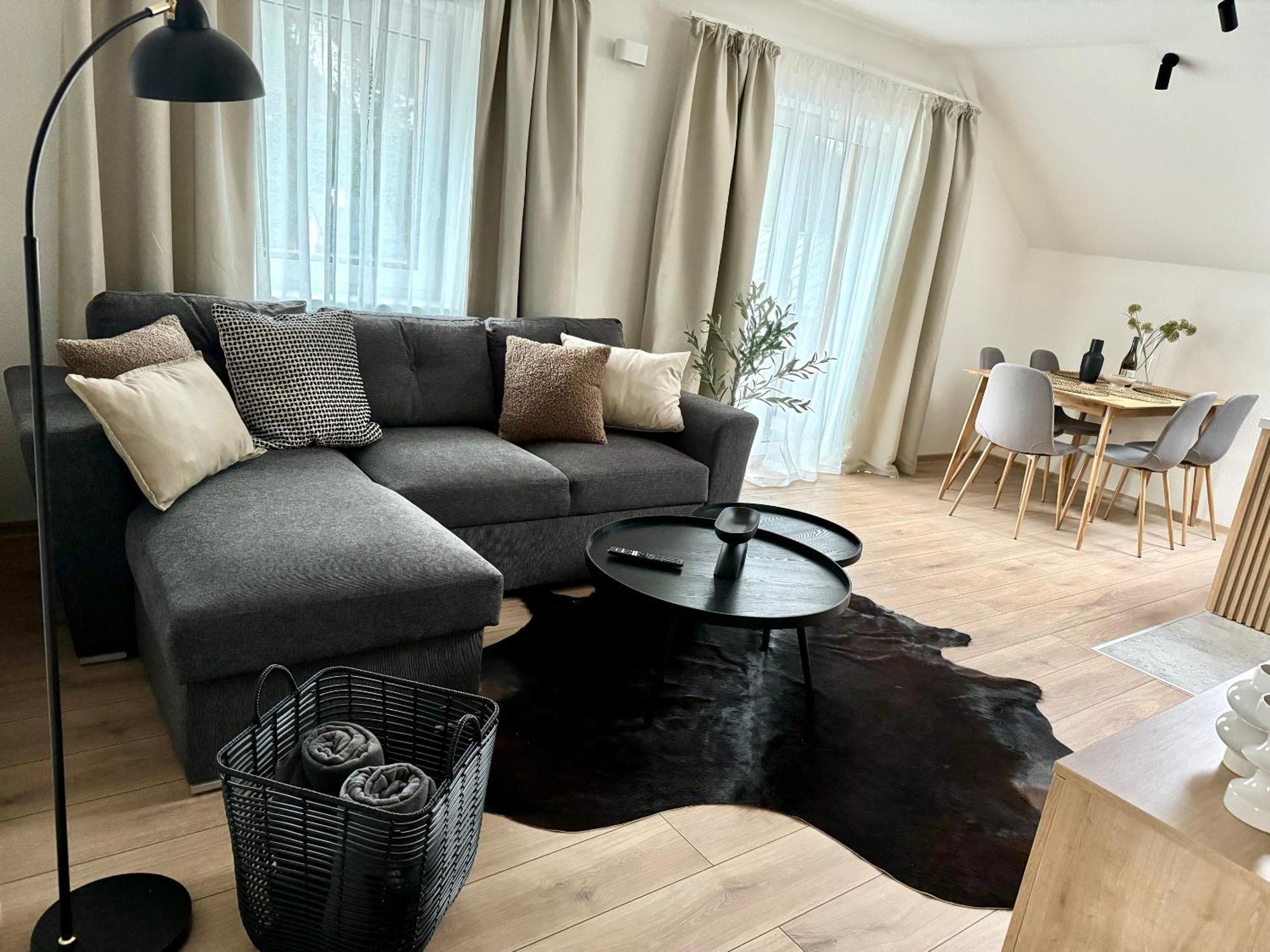 Apartmany Kellov Dom เดมานอฟสกา โดลินา ภายนอก รูปภาพ