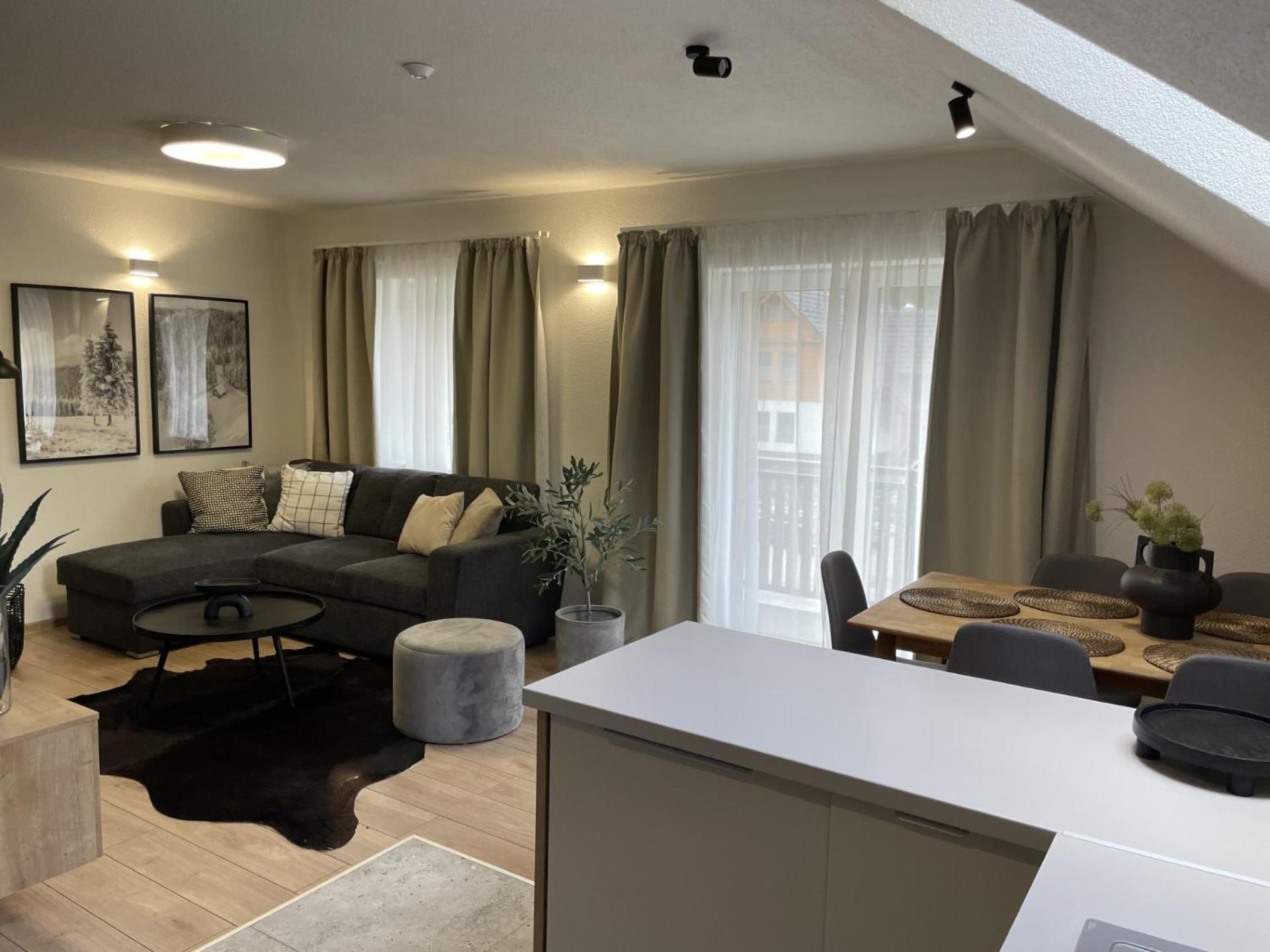 Apartmany Kellov Dom เดมานอฟสกา โดลินา ภายนอก รูปภาพ